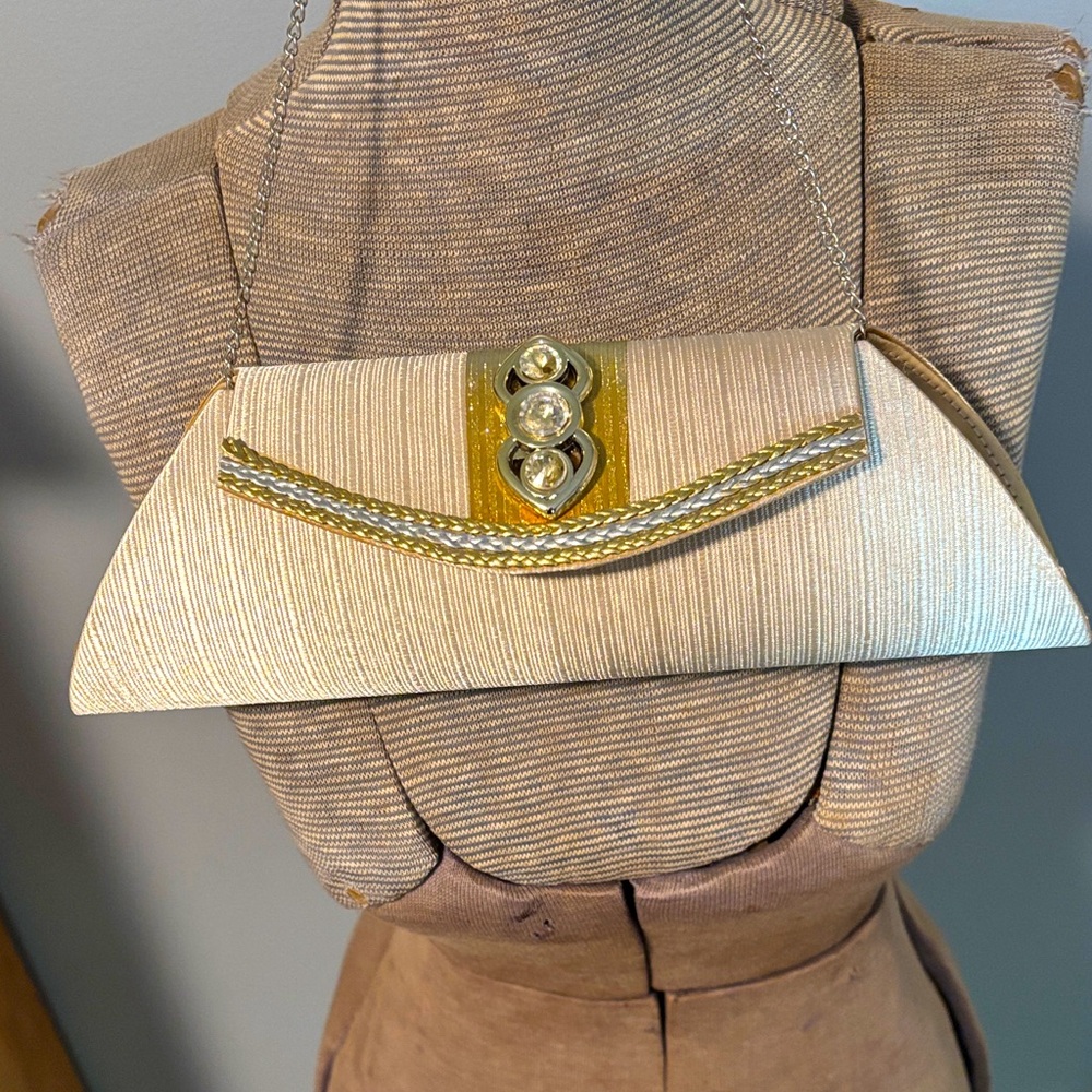 Vintage Cream Clutch with Gold magnetic closure chain strap evening bag
